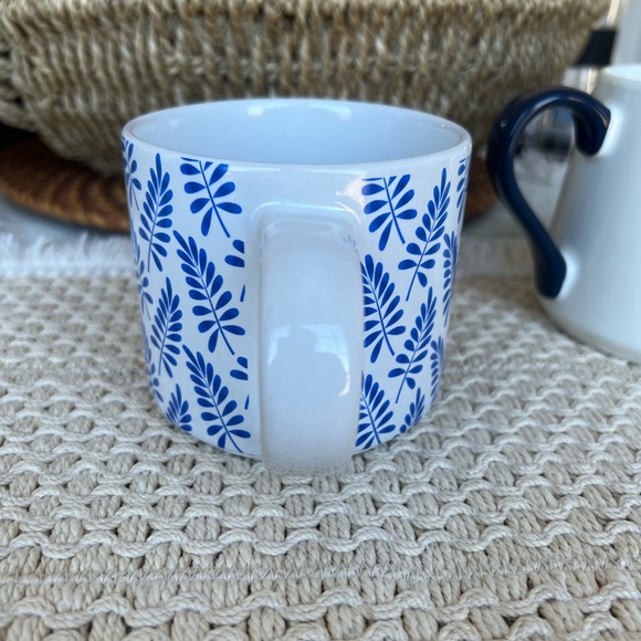 Blue and White Coffee‎ Mugs Threshold Porcelain and Modern Expressions - Picture 10 of 14